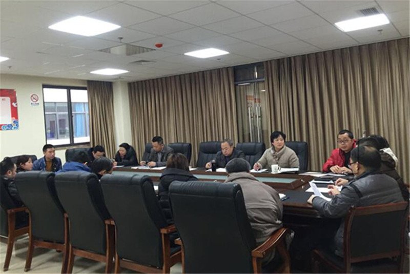 我院召开统战工作暨民主党派2017迎春座谈会.jpg