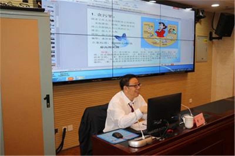 2017.4.26医院党总支召开的《预防职务犯罪专题会》 (13).JPG