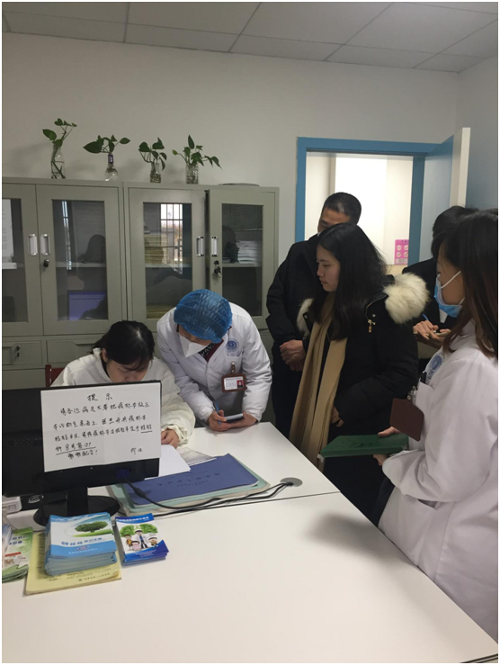 I:\稿件\12.15\我院结核检查简讯2017.12.14\{LL{9VTIM][FV59VY(C8YQY.png