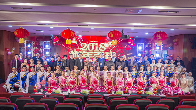 迎新晚会合照.JPG