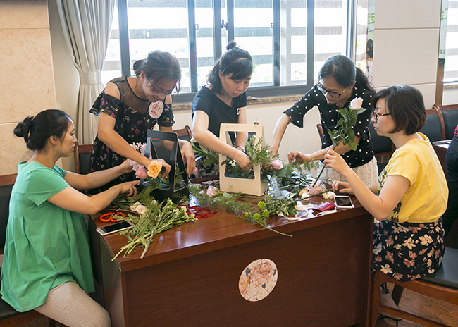 文档名称（首字母大写）1221_42.JPG