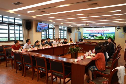 2019.9.10什邡市中医院来访_副本.jpg