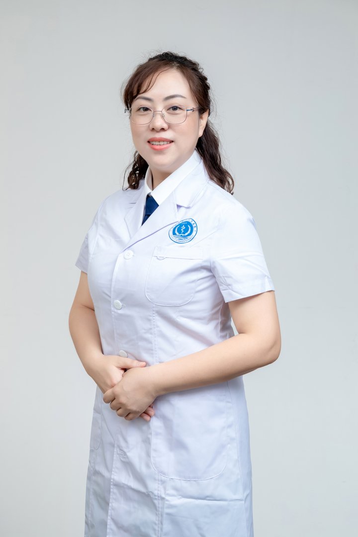 张玲