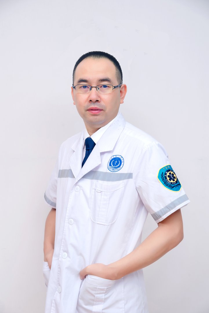 曹坤
