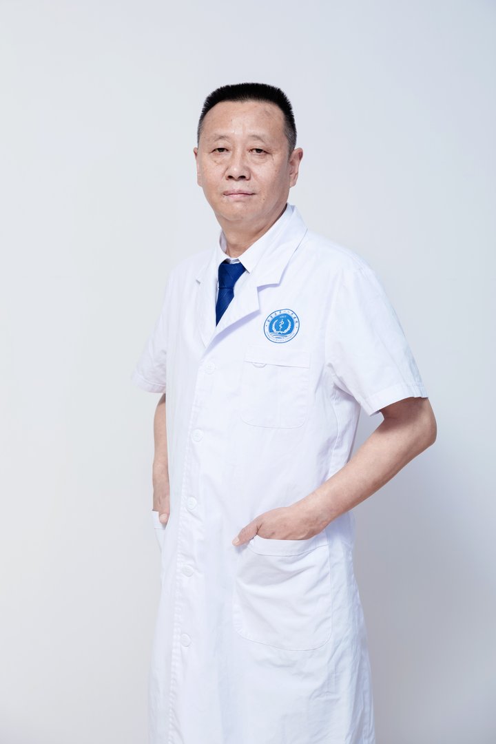 黄廷宏