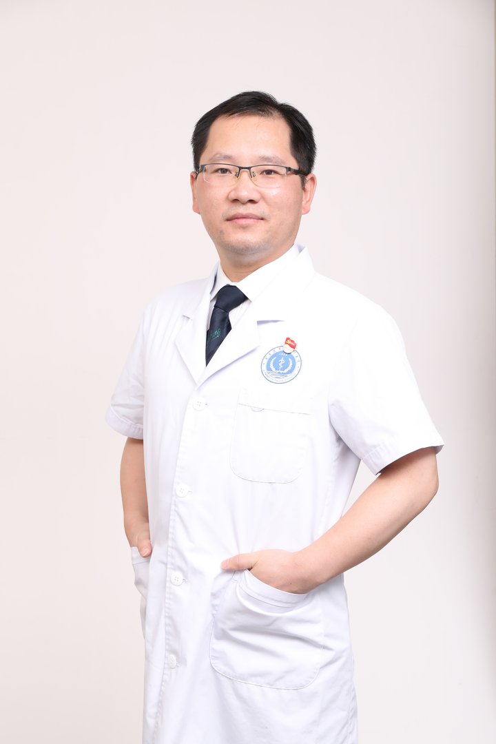 代辉