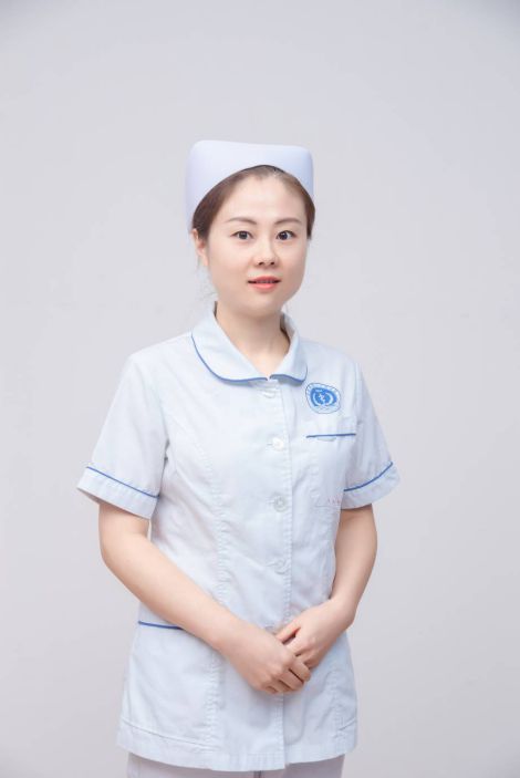 黄晓琴.jpg