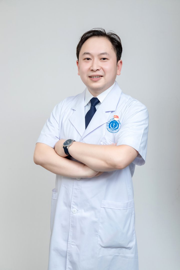 徐辉