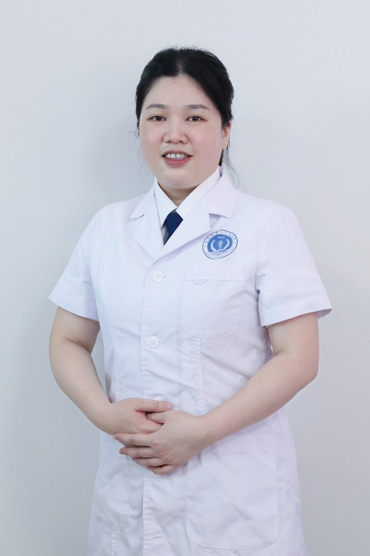 殷均
